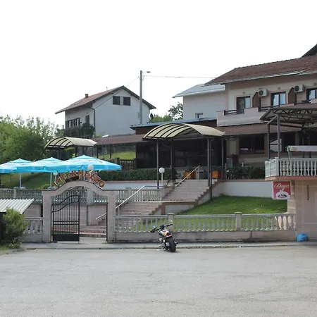 Intermezzo Vuk 3* Banja Luka